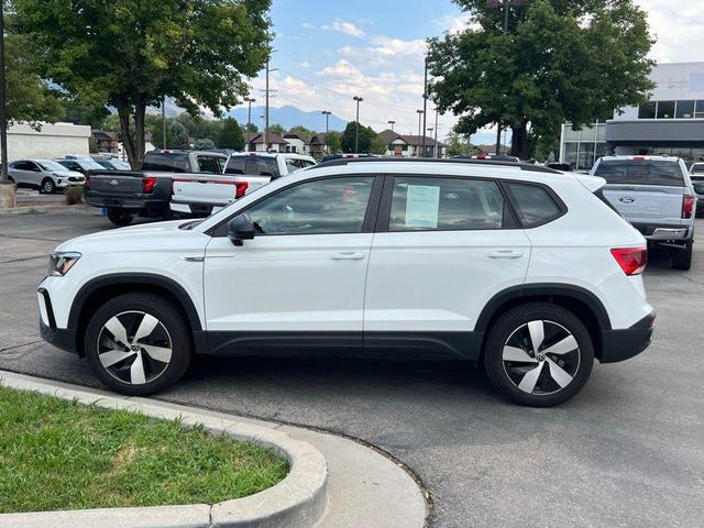 Photo of 2024 White Volkswagen Taos