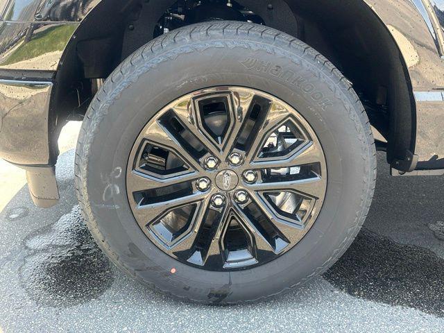 Photo of 2025 Agate Black Metallic Ford F-150