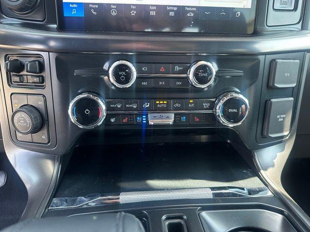 Photo of 2025 Agate Black Metallic Ford F-150