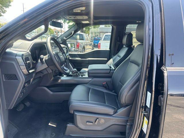 Photo of 2025 Agate Black Metallic Ford F-150