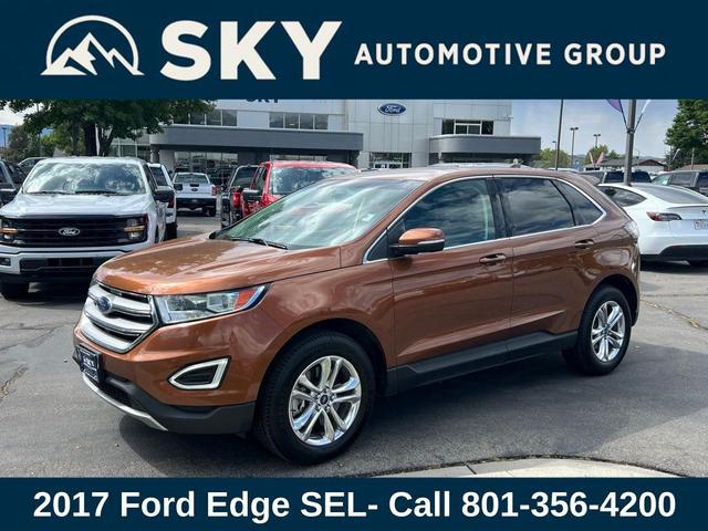 Photo of 2017 Canyon Ridge Metallic Ford Edge