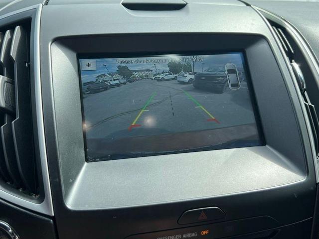 Photo of 2017 Canyon Ridge Metallic Ford Edge