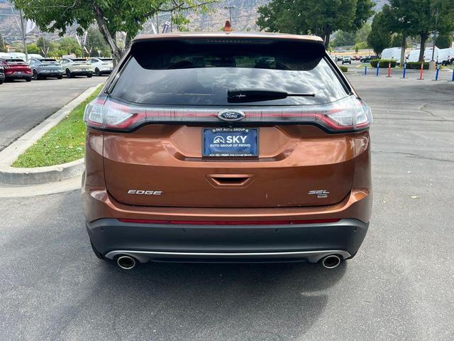 Photo of 2017 Canyon Ridge Metallic Ford Edge