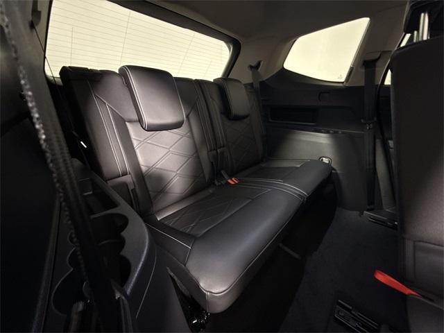 Photo of 2025 Platinum Gray Metallic Volkswagen Atlas