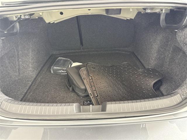 Photo of 2024 Platinum Gray Metallic Volkswagen Jetta