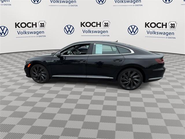 Photo of 2022 Deep Black Pearl Effect Volkswagen Arteon