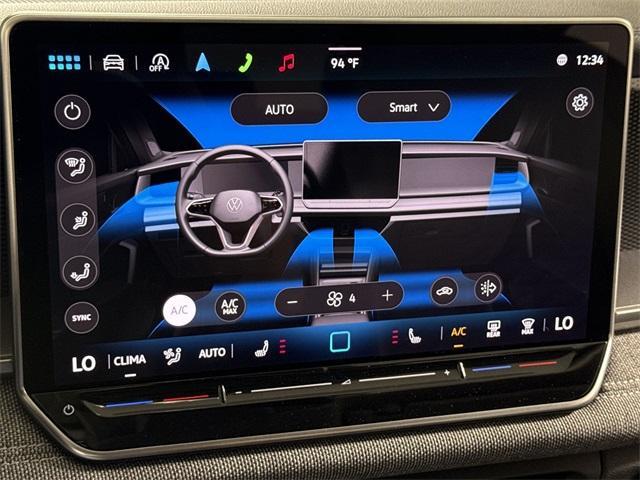 Photo of 2025 Deep Black Pearl Effect Volkswagen Tiguan