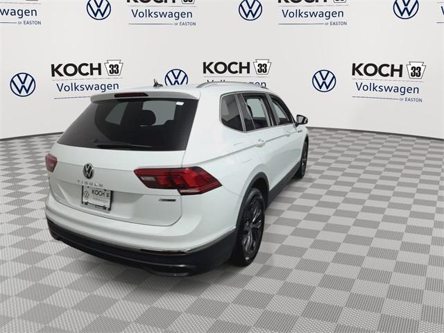 Photo of 2024 Pure White Volkswagen Tiguan