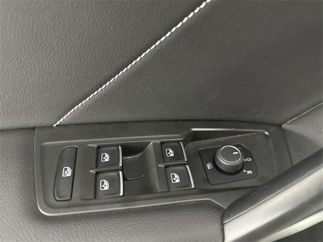 Photo of 2024 Pure White Volkswagen Tiguan