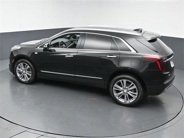 Photo of 2024 Stellar Black Metallic Cadillac XT5