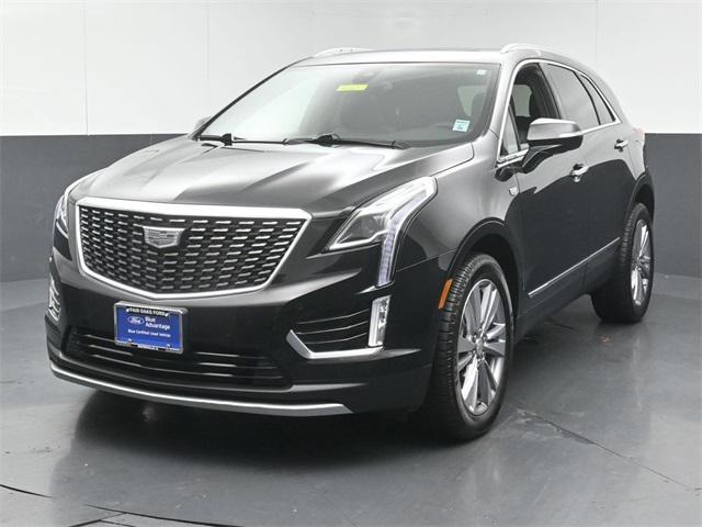 Photo of 2024 Stellar Black Metallic Cadillac XT5