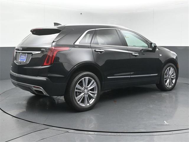 Photo of 2024 Stellar Black Metallic Cadillac XT5