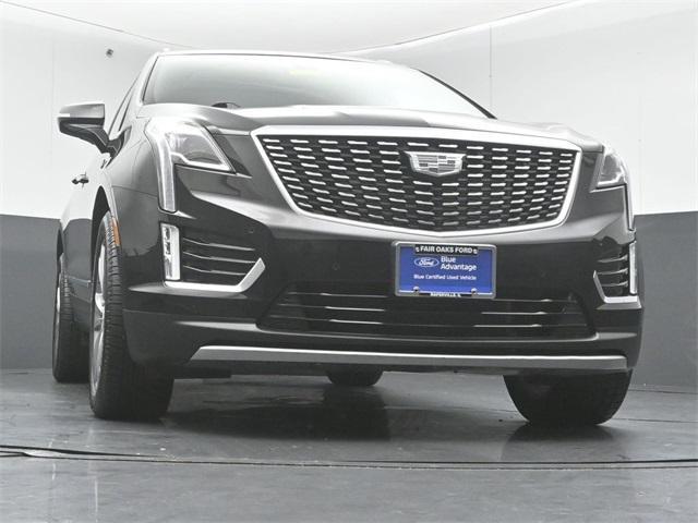 Photo of 2024 Stellar Black Metallic Cadillac XT5