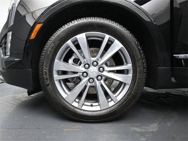 Photo of 2024 Stellar Black Metallic Cadillac XT5