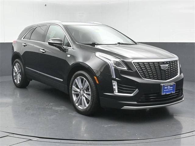 Photo of 2024 Stellar Black Metallic Cadillac XT5