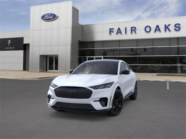 Photo of 2025 Star White Metallic Tri-Coat Ford Mustang Mach-E