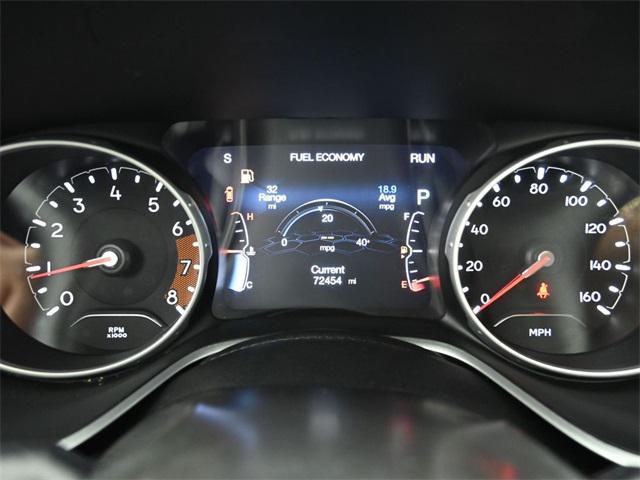 Photo of 2018 Redline Pearlcoat Jeep Compass