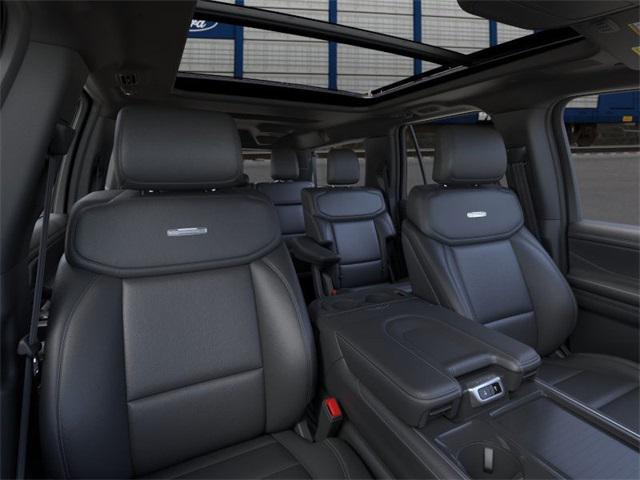 Photo of 2025 Agate Black Metallic Ford Expedition Max