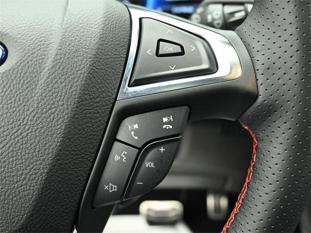 Photo of 2022 Carbonized Gray Metallic Ford Edge