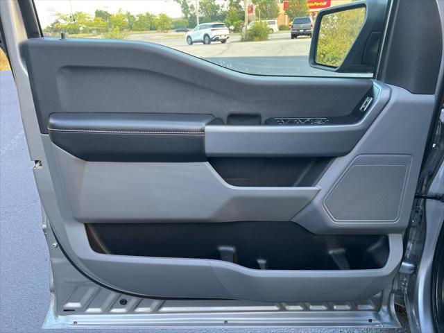 Photo of 2023 Iconic Silver Metallic Ford F-150