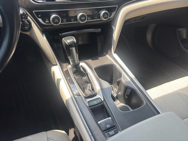Photo of 2018 Crystal Black Pearl Honda Accord