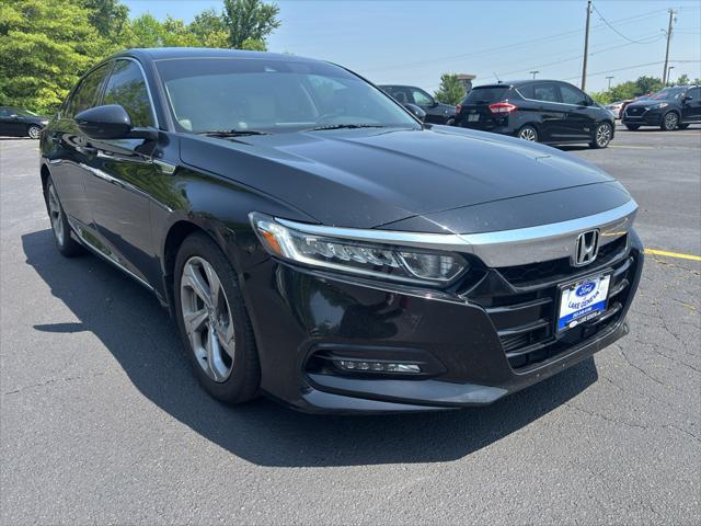 Photo of 2018 Crystal Black Pearl Honda Accord