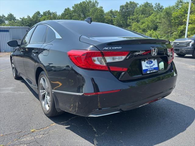 Photo of 2018 Crystal Black Pearl Honda Accord