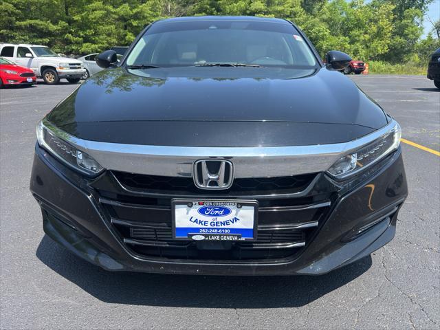 Photo of 2018 Crystal Black Pearl Honda Accord