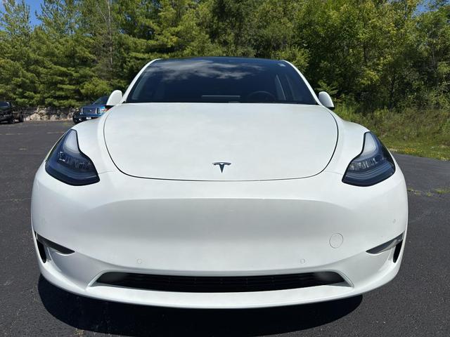Photo of 2021 Pearl White Multi-Coat Tesla Model Y