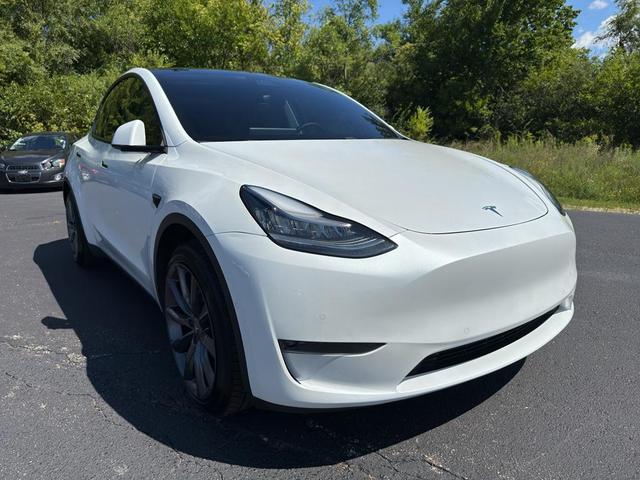 Photo of 2021 Pearl White Multi-Coat Tesla Model Y