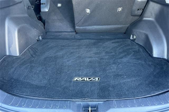 Photo of 2021 Gray Toyota RAV4 Hybrid
