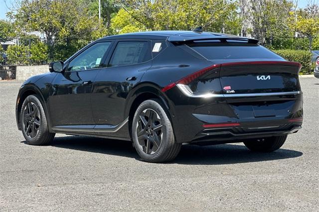 Photo of 2025 Ebony Black Kia EV6