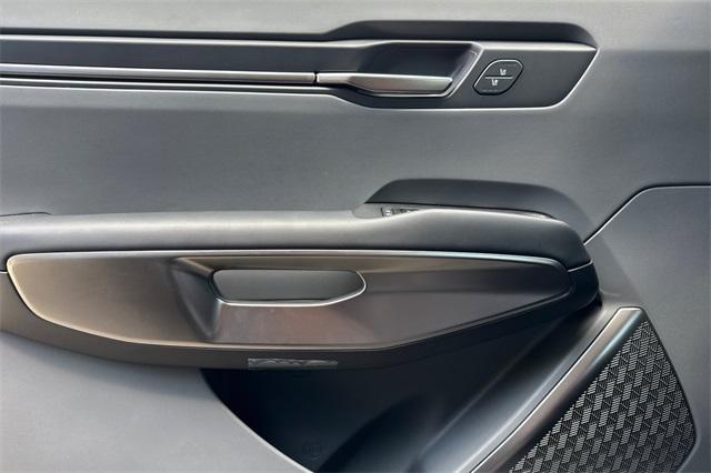 Photo of 2026 Ebony Black Kia EV9