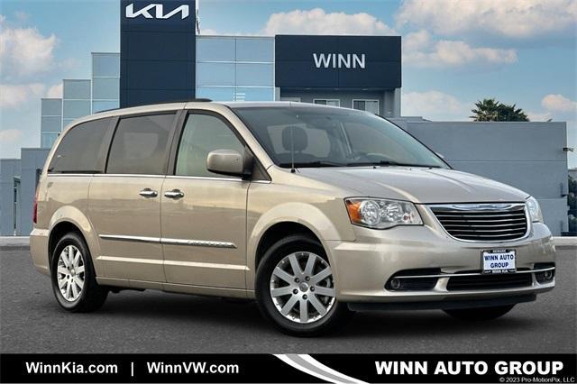 2015 Chrysler Town & Country