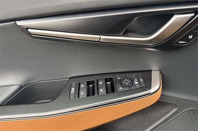 Photo of 2025 Metal Kia EV6