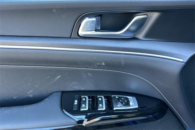 Photo of 2025 Blue Kia K5