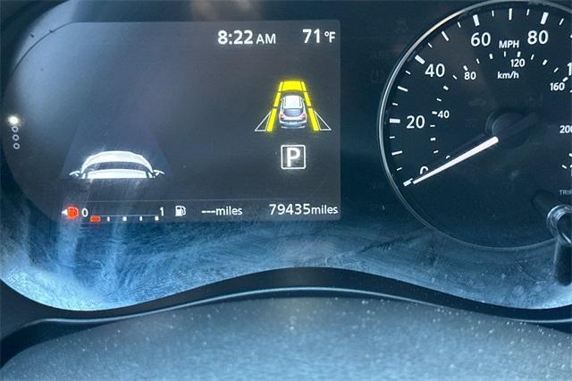 Photo of 2022 Boulder Gray Pearl Nissan Kicks
