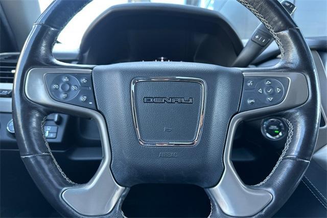 Photo of 2018 Onyx Black GMC Yukon XL