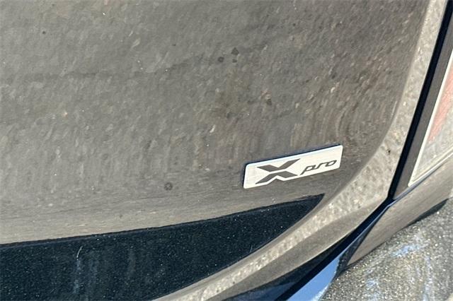 Photo of 2023 Ebony Black Kia Telluride