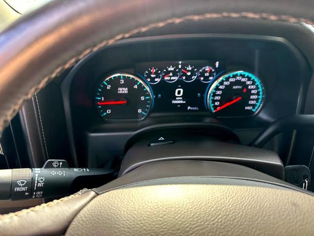Photo of 2018 gray GMC Sierra 1500