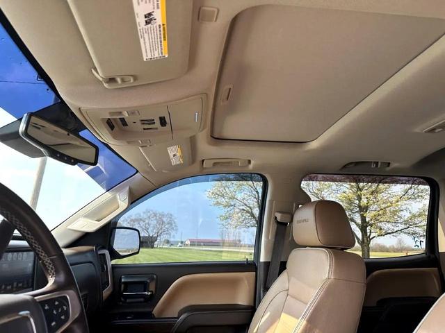 Photo of 2018 gray GMC Sierra 1500