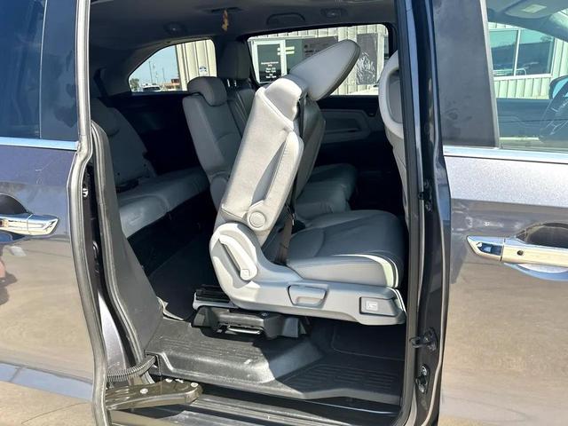 Photo of 2020 GRAY Honda Odyssey