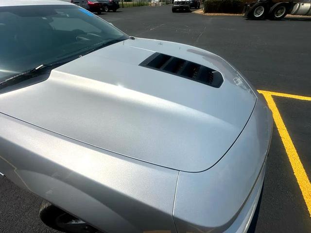 Photo of 2015 Silver Ice Metallic Chevrolet Camaro