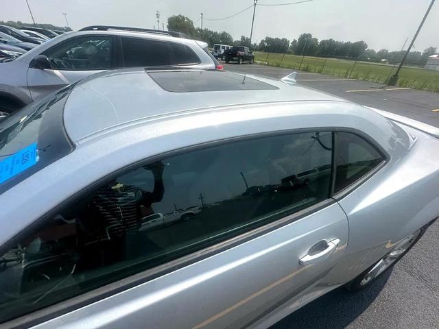 Photo of 2015 Silver Ice Metallic Chevrolet Camaro