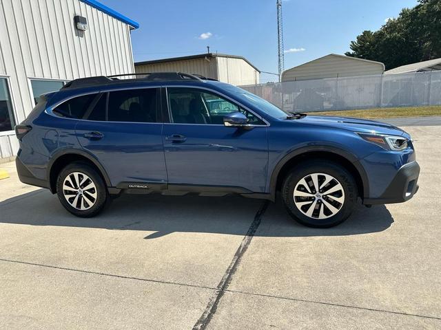 Photo of 2020 Abyss Blue Pearl Subaru Outback