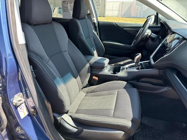 Photo of 2020 Abyss Blue Pearl Subaru Outback