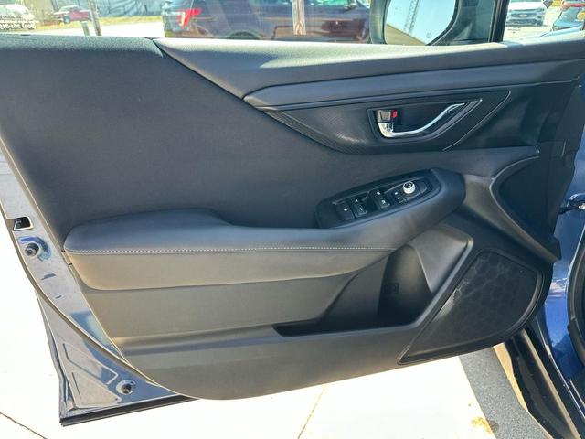 Photo of 2020 Abyss Blue Pearl Subaru Outback
