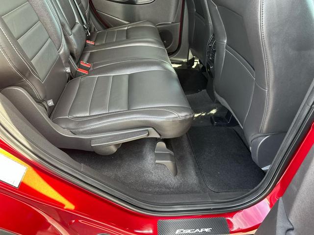 Photo of 2016 Ruby Red Metallic Tinted Clearcoat Ford Escape