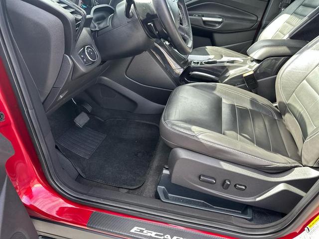 Photo of 2016 Ruby Red Metallic Tinted Clearcoat Ford Escape