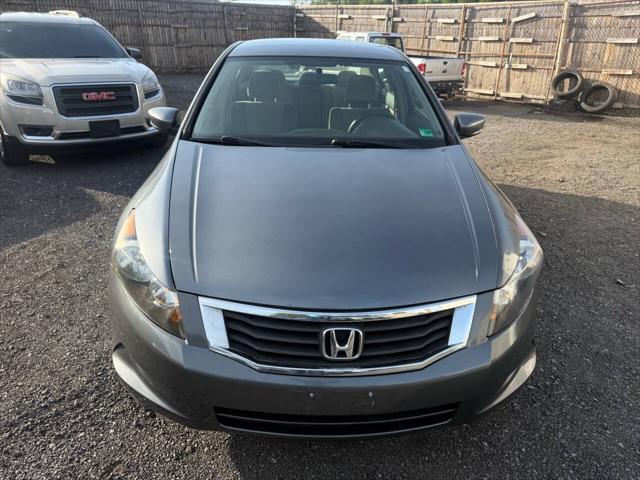 Photo of 2008 Polished Metal Metallic Honda Accord